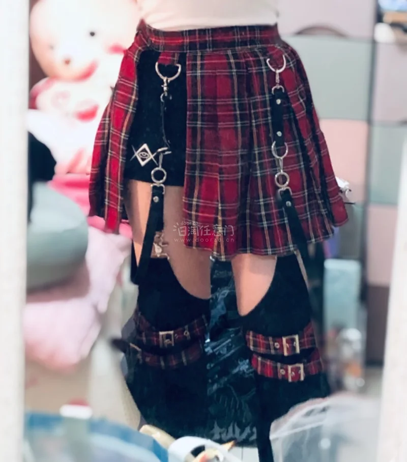 切衣服用ems或者空运很划算，价格比海鲜市场便宜更比代购便宜，灵活运用砍价和留言功能和优惠券会有意想不到的结果，这次还收到了日本人给的感谢小纸条，很开心，还会使用