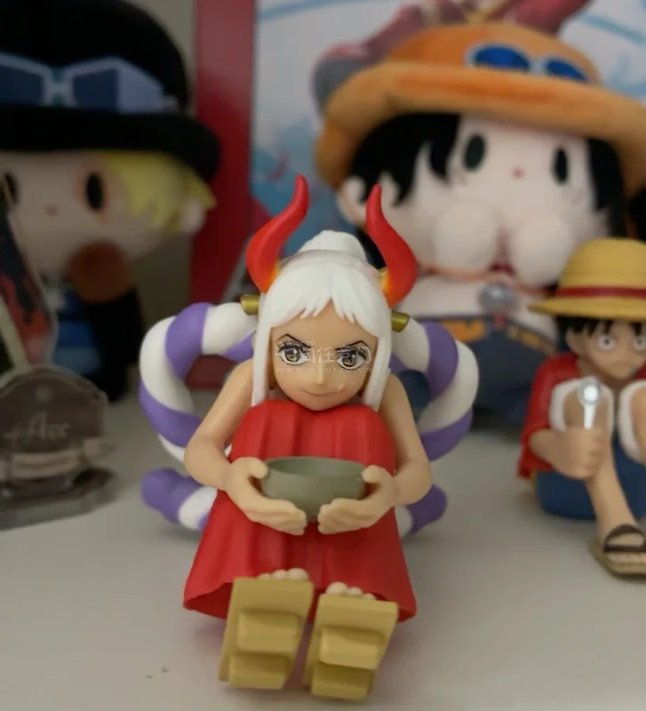 春天踏春怎么能不带喜欢的小玩偶出门！这次在挖煤姬挖到的宝贝太香了?
海贼王坐姿手办细节拉满，又酷又萌，揣包里就能带出门拍大片刀剑乱舞手办仙气十足，氛围感直接拉满，趴趴摆件软萌可爱，小小一只超适合春日出行！
挖煤姬真的是淘日谷的宝藏平台，物流稳、包装好，每次都能挖到合...