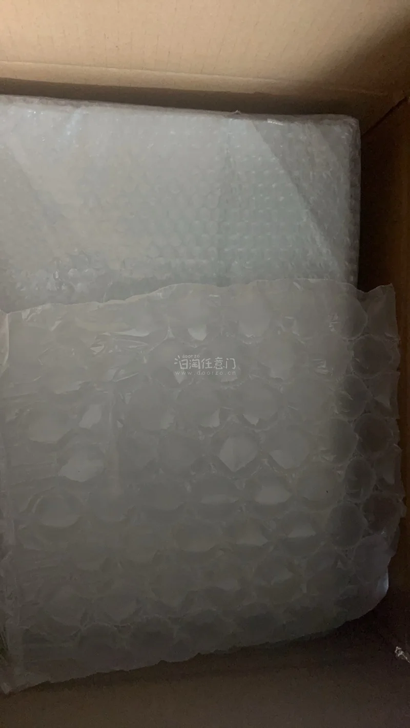 不错，包装的特别好，拿到手很新，一点划痕没有，价格特别实惠，喜欢好价又不急的朋友可以用，唯一的缺点就是物流不是很快。