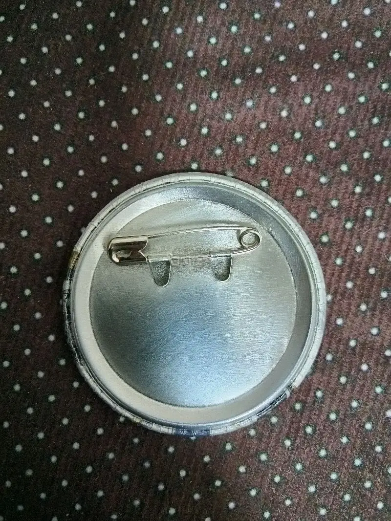 真的要说一句，用这个软件切煤切了快半年了，从一开始半信半疑到现在恨不得安利给全圈姐妹，体验感是真的好。之前为了蹲一个很久以前错过的限定吧唧，我在煤炉上翻了不知道多少页，不是手慢无就是被切，心态都快崩了。结果用你们家直接设置好关键词和价格范围，第一时间推送，凌晨刷到的...