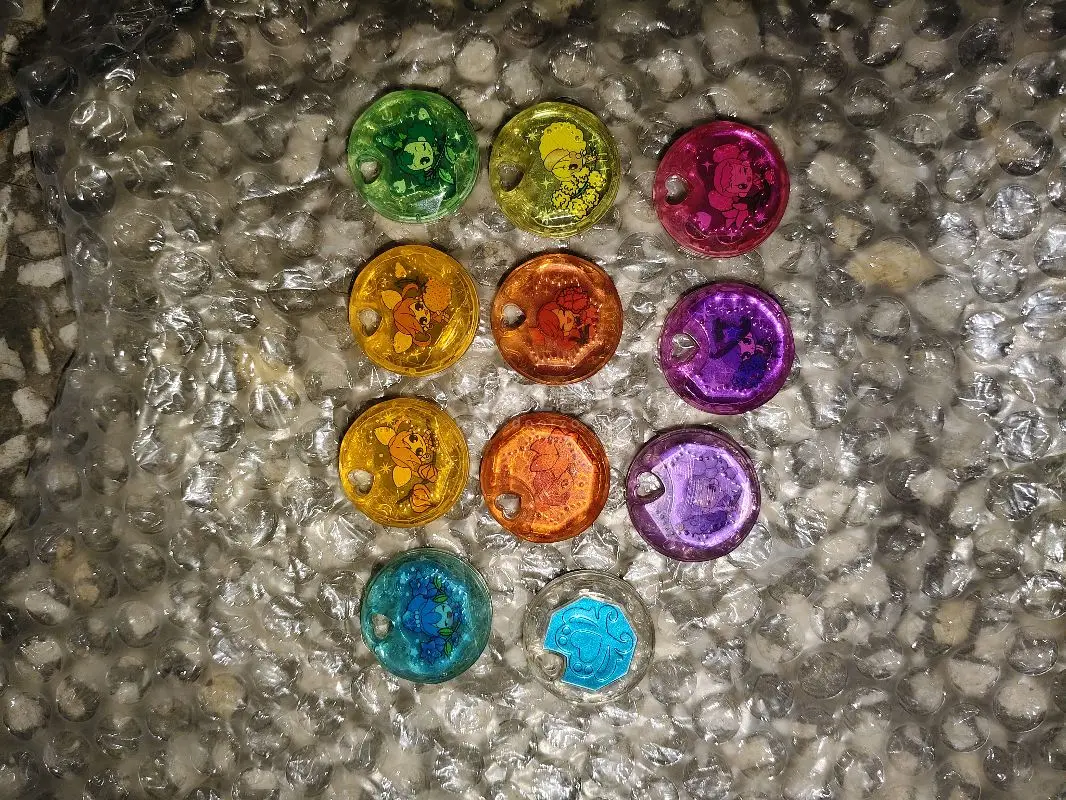 这次购买中古玩具体验超棒。质量好造型可爱，包装也严实无损。物流速度比预期快，清关高效，没让我等太久，下次还会用小挖切。ε٩(๑> ₃ <)۶з