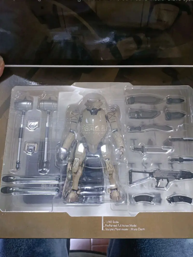 这次在日淘任意门APP购买了alter出品的全金属狂潮主中的机体野蛮人，这款涂装很优秀，就是关节比较松，整体购物体验非常满意！首先，平台操作流畅，界面设计清晰，搜索和下单过程非常便捷。其次，物流服务也很给力，选择了海运专线，包裹包装严实，模型完好无损，八角尖尖，完全...