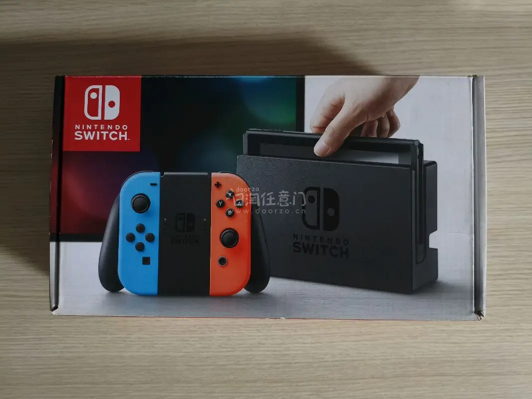 这次买到了一台初版的switch，物流安全送达，物品齐全，手柄不漂移，非常满意。以后会继续支持任意门的。