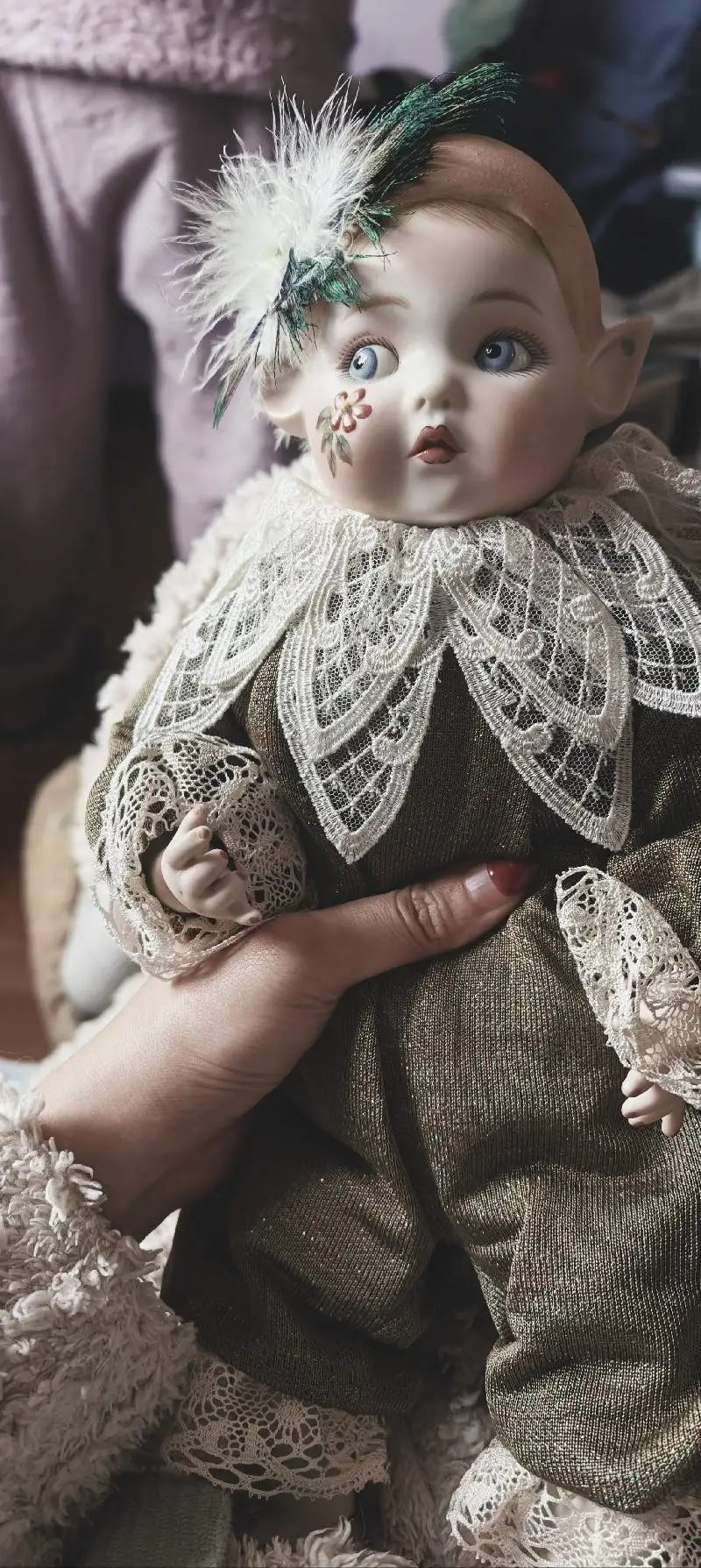 超可爱的陶瓷娃娃，包装到位，安全到家啦，一开始还很担心会不会损坏，特意拍了开箱视频，这款娃娃真的很美貌，淘到好东西真是让人惊喜