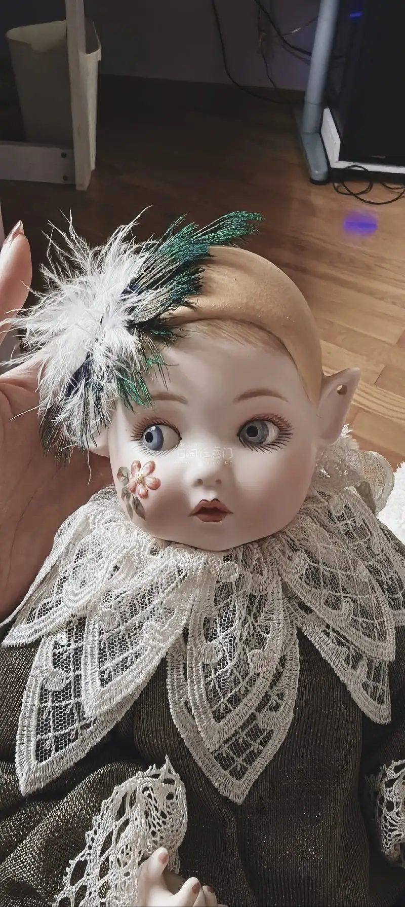 超可爱的陶瓷娃娃，包装到位，安全到家啦，一开始还很担心会不会损坏，特意拍了开箱视频，这款娃娃真的很美貌，淘到好东西真是让人惊喜