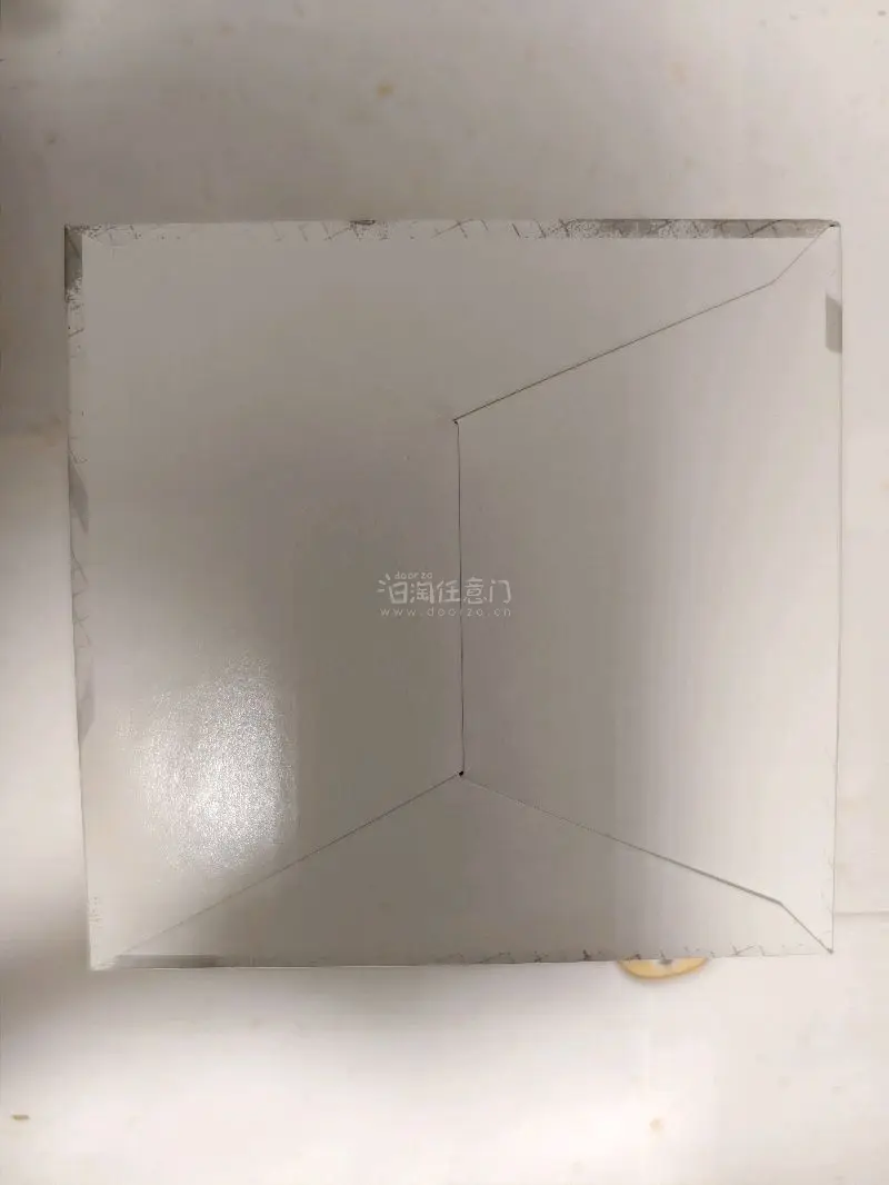 挖煤姬必须五星好评!第一次海淘就选对了地
方。
包装真的没话说，里三层外三层，气泡膜裹得严严实实，收到的时候完全不用担心磕碰。实物品相绝美，到手甚至比图片还好看，每一处细节都清晰在线，完全没有瑕疵。
物流也很给力，清关顺利，时效比预期快很多。全程操作简单易懂，客服也...