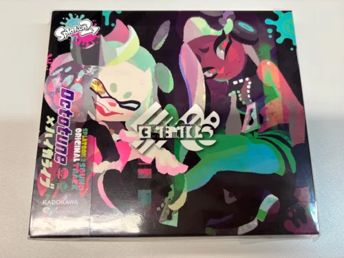 买了一些cd、立牌和纸片，这次还比较顺利，直接过海关了。在骏河屋买的cd感觉还挺新的，内容物都有。 