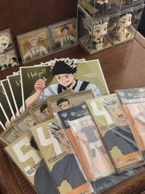 这次主要切了很多大型纸片谷，万全没有压折，状态特别好的收到了！用了特别大的一个箱子装，但完全没有损坏！