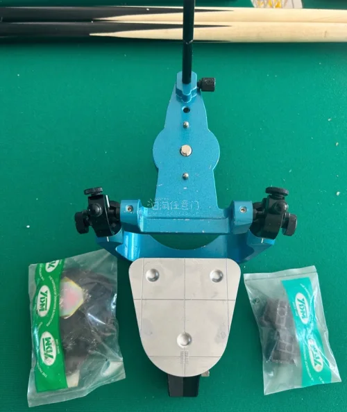 这次入手的牙科咬合架做工质感都超棒，整体结构稳固扎实，调节旋钮顺滑精准，刻度清晰一目了然。用料厚实耐用，咬合对位精准不偏移，日常义齿排牙、颌位记录使用起来特别顺手，大大提升了工作效率。商家发货速度快，包装严实没有磕碰破损，全程购物体验省心又满意，专业牙科工具选这款完...