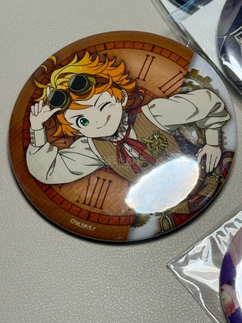 这箱等了好久，其实一直很担心因为有好多纸片，走的ems过来的，也是体验了一把拆信封，都安全下车了很满意