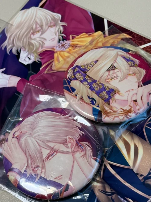 这箱等了好久，其实一直很担心因为有好多纸片，走的ems过来的，也是体验了一把拆信封，都安全下车了很满意