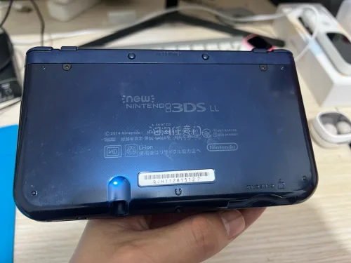 很愉快的一次购物体验，物流很快也很给力，不到半个月就到手了，机器拿在手里很开心，终于体验了那份快乐，游戏超级好玩，推荐大家