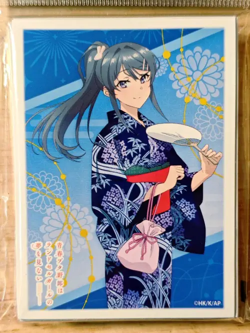 
春天到了！新海淘的樱岛麻衣，魔法少女小圆卡套也终于到啦！包装还是依旧严实，品相也都很好。带上喜欢的卡套和卡牌，在这春日里和朋友们一块玩耍吧~。愉快的购物之旅，已经开始期待下一波惊喜了！
 #挖煤姬 、 #日淘任意门 、#任意门和挖煤姬 、#挖煤姬春日好物