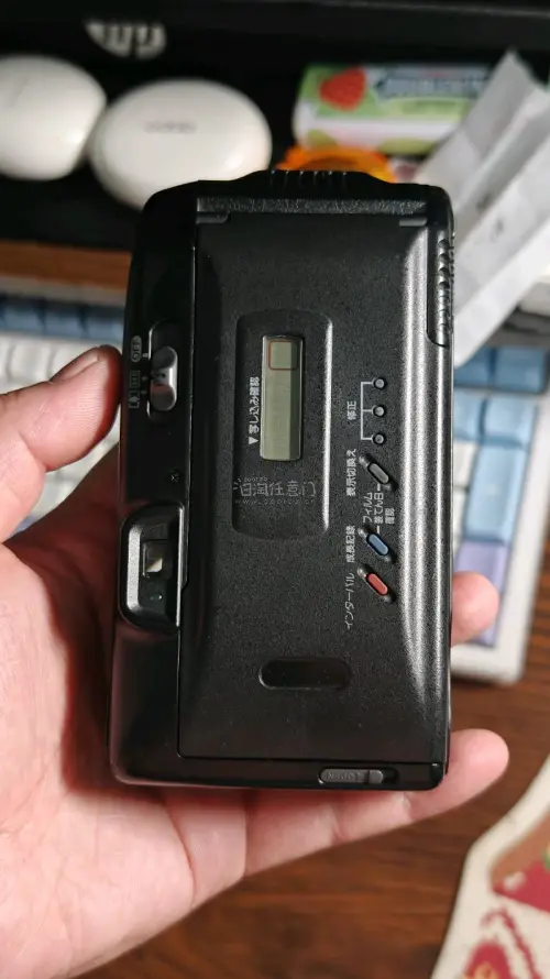 成色非常不错，功能也没问题，加上这个到手价格，可以说是相当香甜了，马上开始疯狂拍照啦！期待淘到更好好物！