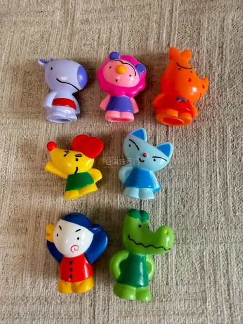 这款日本海淘玩具App太棒了！商品种类齐全，从动漫手办到复古玩具应有尽有。下单流程简单，支持多种支付方式，物流透明可追踪。客服耐心专业，解决疑问很及时。包装用心，配送快速，正品保障让人放心。是收藏爱好者的理想之选，强烈推荐！