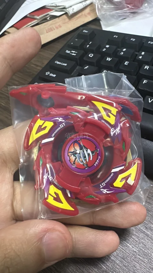 一次性二个异色龙gt到了，换上相对应的异色电镀配重块和异色贴纸，真帅气逼人！太帅啦～红蓝相映分外有趣