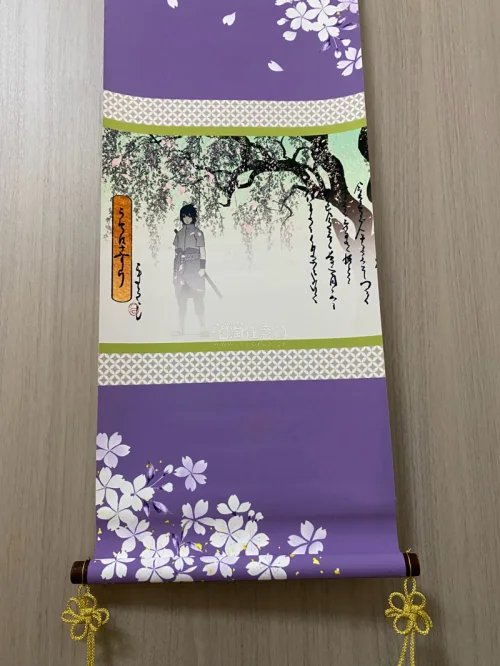 第一次用挖煤姬买预售
虽然等了四个多月
不过很完美的到货入库
并且成功卡线回国
舞扇堂挂画真的好美
就是比想象中小很多
不过也是放大版的美貌了！
超美丽！！！