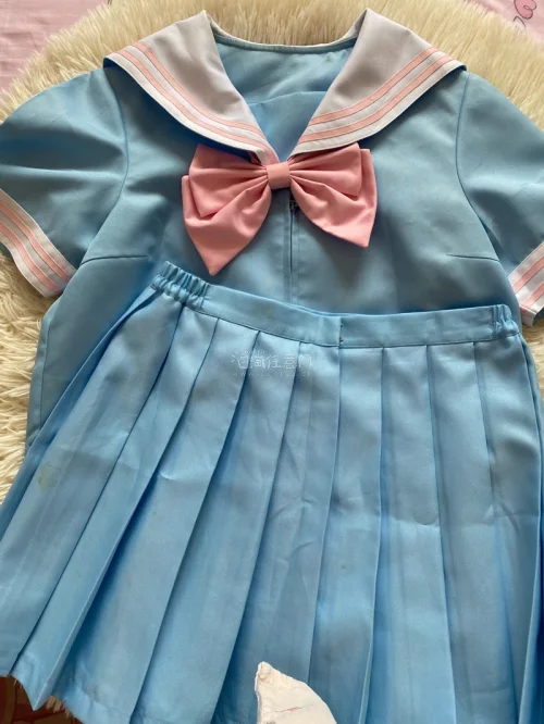 第5次用挖煤姬买的bodyline水手服！挖煤姬是一款非常适合新手宝宝使用的APP，发货很快，客服回复的也很快，有很多快递可以选择，还可以用积分抵扣运费，每天都送优惠劵，没有踩雷！非常喜欢！感谢挖煤姬让我蹲到了好物！后续会继续使用挖煤姬的！