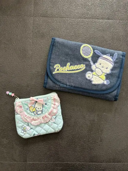 
这次入手了好几只帕恰狗娃娃，还有两个帕恰狗包包！娃娃软乎乎的，手感超好；包包容量刚好，背出门超方便！

用的是挖煤姬的竹蜻蜓专线，真的又快又划算！从日本发货到手才几天，运费比我想象中便宜太多了。打包也特别扎实，娃娃和包包都完好无损，拿出来就能用。

挖煤姬竹蜻蜓真...
这次入手了好几只帕恰狗娃娃，还有两个帕恰狗包包！娃娃软乎乎的，手感超好；包包容量刚好，背出门超方便！

用的是挖煤姬的竹蜻蜓专线，真的又快又划算！从日本发货到手才几天，运费比我想象中便宜太多了。打包也特别扎实，娃娃和包包都完好无损，拿出