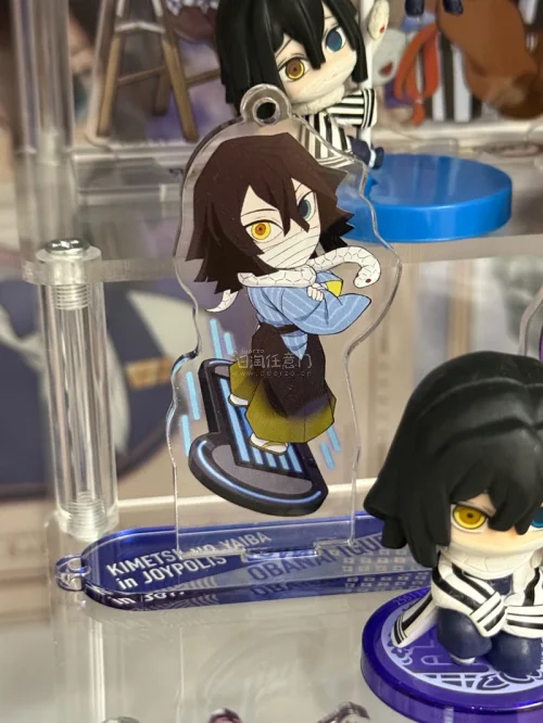 很开心用煤炉收到了自己的好多梦情！吧唧立牌明信片的状态都特别完美，感谢卖家的用心打包?
也要感谢挖煤姬的合箱还有运输，特别安全特别方便??????