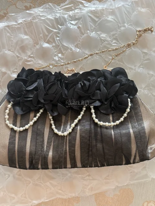 上联：日淘过“门”迎新岁
下联：挖煤纳福纳平安
横批：福气满“门”
挖煤姬，海淘党的安心之选！这次EMS包裹安全到手，打包防护层层到位，积分抵扣运费超划算，一键翻译无语言障碍，新手也能轻松上手！
