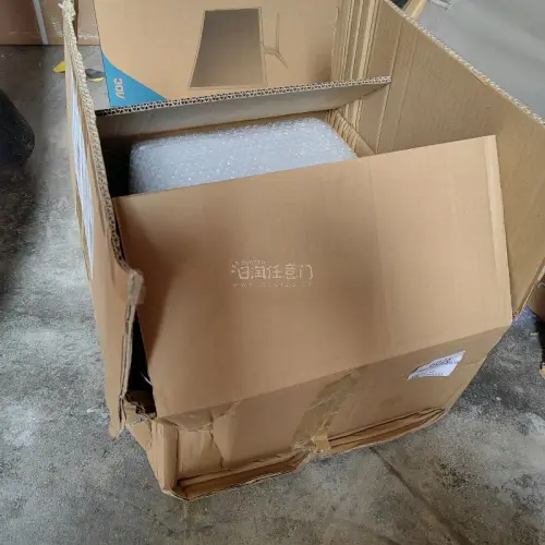 又要严重压盒，现在的物流是真的不顾我们的东西啊！唉:-(只能认了。没办法了。希望还有一个大盒子和一个小盒子别被压了。竹蜻蜓走点心吧。求求你了(╥﹏╥)依旧祝我挖到更多好价梦情！