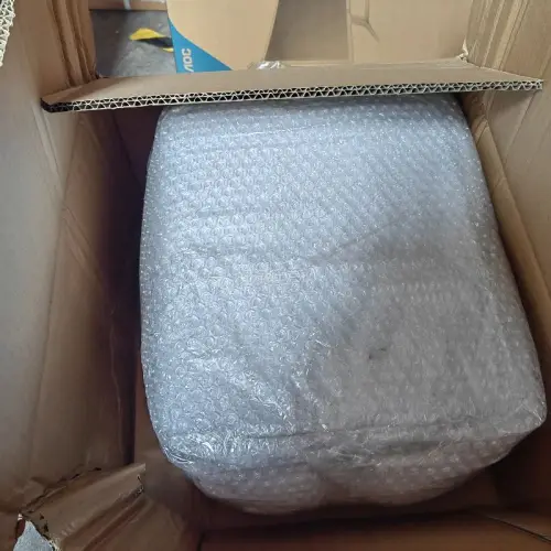 又要严重压盒，现在的物流是真的不顾我们的东西啊！唉:-(只能认了。没办法了。希望还有一个大盒子和一个小盒子别被压了。竹蜻蜓走点心吧。求求你了(╥﹏╥)依旧祝我挖到更多好价梦情！