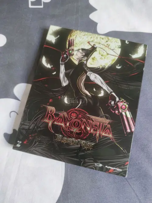 这次在日淘任意门上又挖了些中古游戏碟～包括xbox370平台的《失落的星球1》，《失落的星球2》还有亚洲版的《诅咒之影》（吐槽一下SotD的说明书是真的薄啊，基本上没啥内容）。还有PC版的《孢子》，说明书足足有84页，非常厚实（如果是彩印就更完美了）。还有一张《猎天...