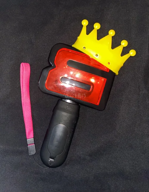 经过近日重大的线路调整之后又一单竹蜻蜓顺利收货啦 线路便宜方便 就是审核时间有所增加 可以理解毕竟包税线路取消了 感谢挖煤姬的工作人员^_^收到了十年前的应援棒 开心^_^