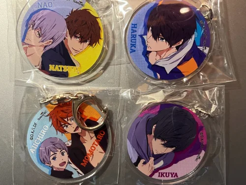 挖煤姬第二箱在月底到了，这次走的是ems海运件，时效显示要比其它线长，但速度远超预期，发货后第二十天就到手了。塞了很多纸，打包得依旧安心！