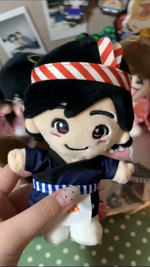 我这一单使用的是竹蜻蜓专线，正好赶上清明放假，耽搁了点时间，但总共还是只花了20 天就收到了，物流特别快。
包装方面也是很安心的，没有选任何的加固，但是还是给我垫满了那个大的泡沫纸，盒子也是蛮硬的，非常保险。崽子当然也是蛮萌的，而且用了优惠券，这一单非常的便宜！满意...