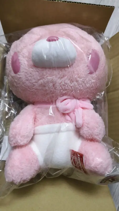 这次通过挖煤姬在闪电市场切到了喜欢的暴力熊玩偶，真的非常萌，状态很好，是全新带牌的，挖煤姬韩淘也非常方便，也有包税路线算下来很划算。