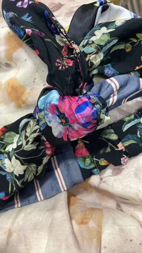 挖煤姬淘到的发带太惊喜了！成色新、价
格比国内低很多，竹蜻蜓物流省心包清关，半个
月就到手，强烈推荐！