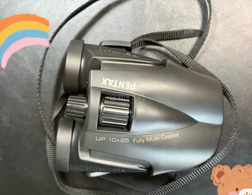 这次在挖煤姬买的是望远镜～收到货感觉包装很扎实，机子收到无磕碰，感觉总体很划算。带上我的望远镜，它重量轻，镜内视野开阔清晰，超级适合春日踏青使用