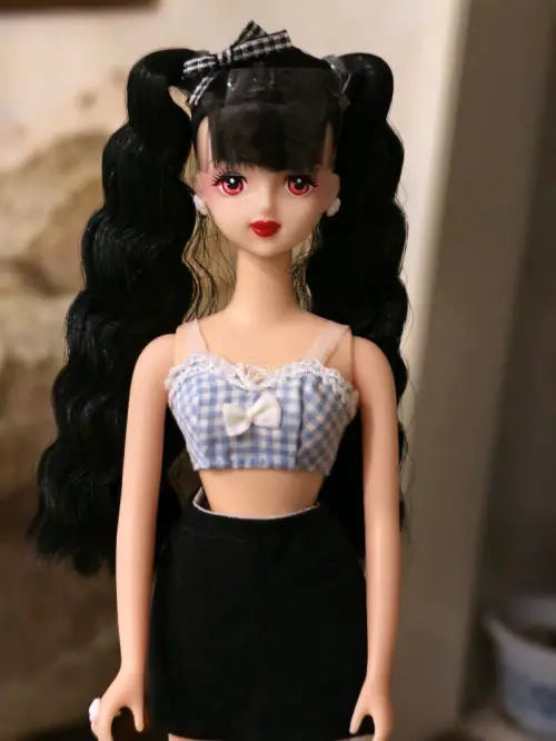 自从学会切煤之后，每天都要逛好几遍任意门，这是一款操作非常简单和简便的软件，选好心仪的物品后支付货款，等卖家发货后，挑选快递方式并支付相应的运费即可，之后就能在家等收快递啦