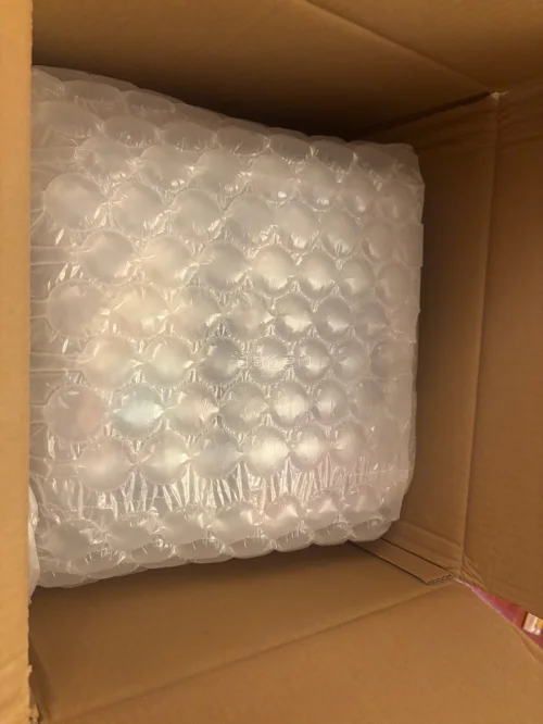 打包真的非常棒 里外多层防护 这次买的龙珠一番赏胖布欧很重 选用竹蜻蜓的价格很实惠 速度也很快 非常满意的收货体验