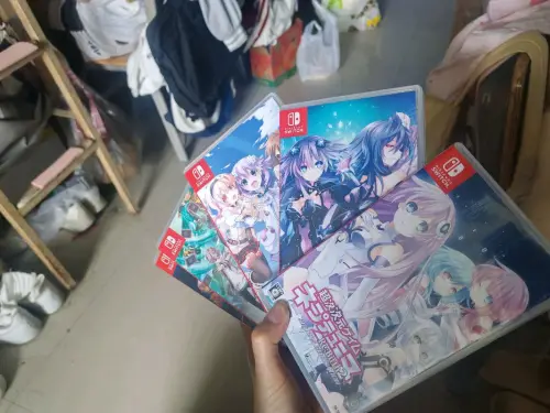 包装的特别特别好！卡带和商家描述相符，成色很新，走的竹蜻蜓专线，物流很快，大概半个月左右到了，好评，下次好会来