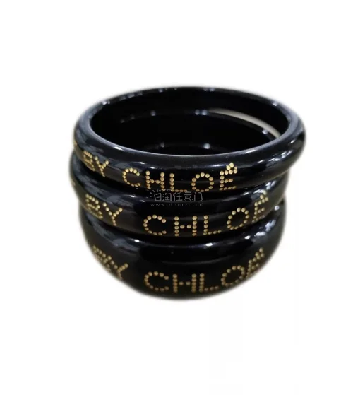 超级好看，手镯也很漂亮，包装也很好，帽子是姜海粼同款不同色可自由调节，路线选的ems很快，运费也还好