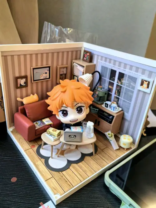 刷到挖煤姬上可以便宜购入制服排球少年的lookup！于是激情下单两个……从下单到昨天拿到手不到一个月时间！挖煤姬打包得很安全呀很多大泡泡纸，下次继续挖煤姬！