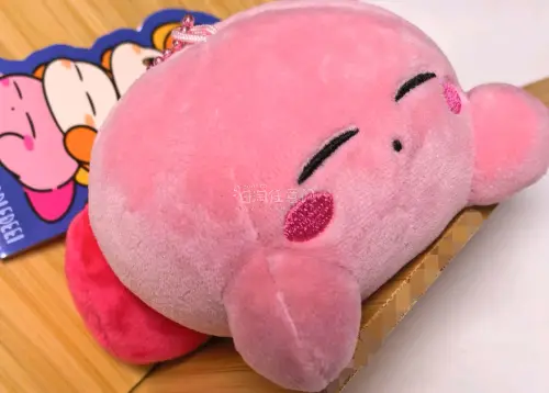 困困的卡比好乖好可爱！在挖煤姬淘到的卡比越来越多了，看到好价就第一时间切，挖煤姬每次都不会让人失望，都能拿下！竹蜻蜓线路也是一如既往的可靠方便，一键合单就能等待包裹到家！