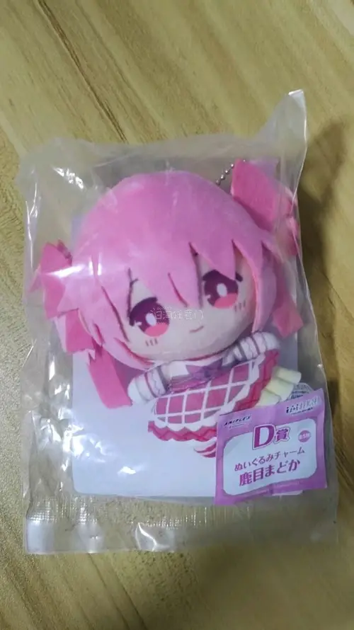 其实我这次买Licca娃娃还是有点忐忑的，因为毕竟是盒子装的，要是压瘪了就不好了，但是6只Licca茉优娃娃都完好无损的收到了，毛绒也超级可爱，感谢姬姬。