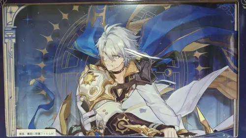 合单审核也很迅速。走的空运竹蜻蜓，国际物流也很快～箱子很厚实，里面还有厚厚的气泡膜填充，色纸保留了硬纸板，没有磕碰划痕。