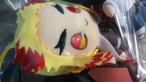 在挖煤姬上切了很多次！这次也依旧安全到家了，箱子和玩偶也是完好无损，到手第一时间就来拍照了，挖煤姬很给力???