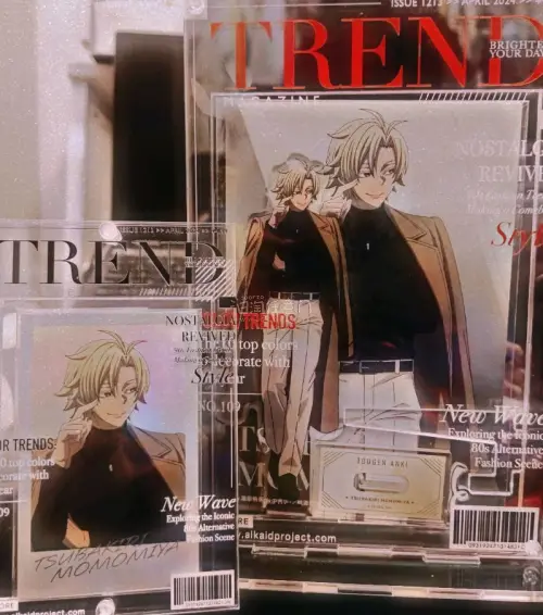 古早谷子在煤炉切到了，美美放进谷美里面拍照，物流还可以，赶在出去玩之前收到了，放进痛包背出门超级棒。东西状态也很好，明信片没有弯折，也没有划痕伤