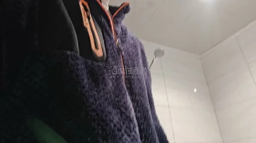 木村大神去年穿火的一件平价工装品牌，终于蹲到同款。邮政超快，一周时间就到了，现在穿在身上，穿上就是木村拓哉！帅爆了！