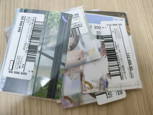 竹蜻蜓这次的效率很好，可能因为是一堆卡片的原因，速度快运费低，只能说以后能保持这样就好了，整体来说很满意。