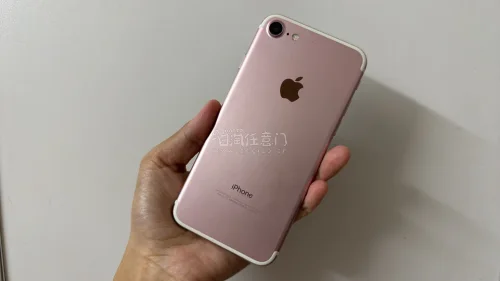 之前一直很犹豫这个型号 但刚好看到这么好价和成色几乎全新的胶片机 我直接立马拿了 这次用积分兑换了抵减运费真的很划算 真是软件用来用去我还是最喜欢挖煤姬 优惠力度大 合单速度也快 太赞了 喜欢挖煤姬 还要用挖煤姬 继续 淘淘淘！！！