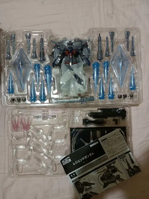 这次在“日淘任意门”购买万代MR魂传说高达的经历是愉快的。平台商品丰富，操作便捷，支付方便，物流追踪清晰，特别是包装非常给力。虽然海淘过程中可能偶尔会遇到一些小插曲（比如客服响应速度等），但整体服务是可靠的。能顺利入手这款心仪的高达模型，这次体验绝对加分。推荐给同样...