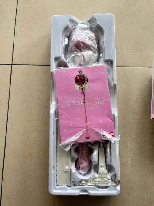 挖煤姬雅虎日拍第n单！是美少女战士proplica 甜心月之杖，很方便且代拍非常快！对于拍卖来说速度真的非常重要～真的很喜欢用～又拍到了心仪的东西！