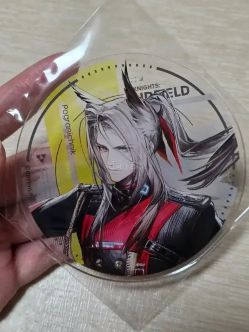 超级愉快的一次购物体验，实物很美，安全收到，打包得超级厚实安心。拿到后就是进行一个猛猛的拍，下次还来。